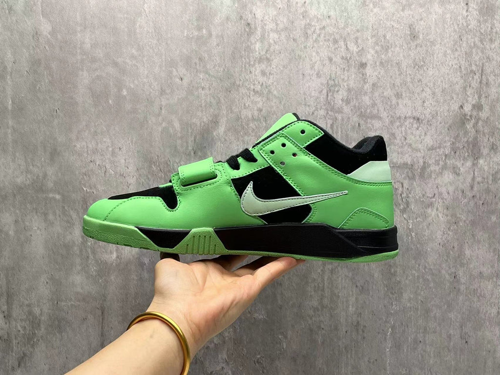 TS Sneakers – All Green