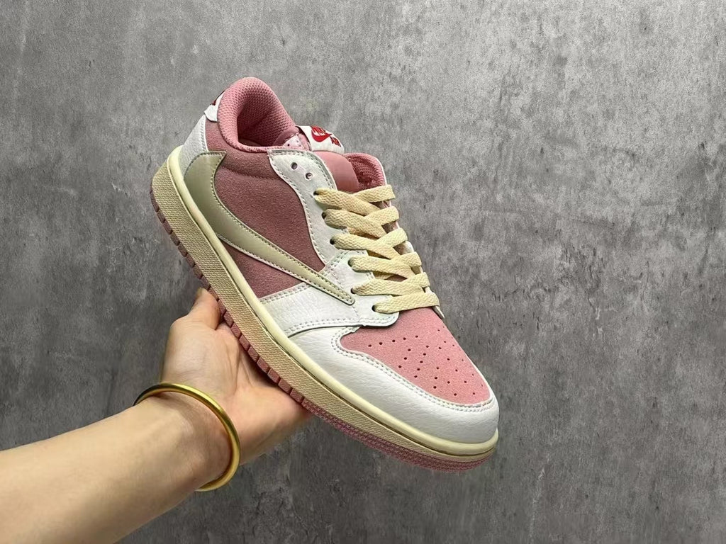 Travis Scott x Air Jordan 1 Low OG SP Macho Pink Reverse Swoos