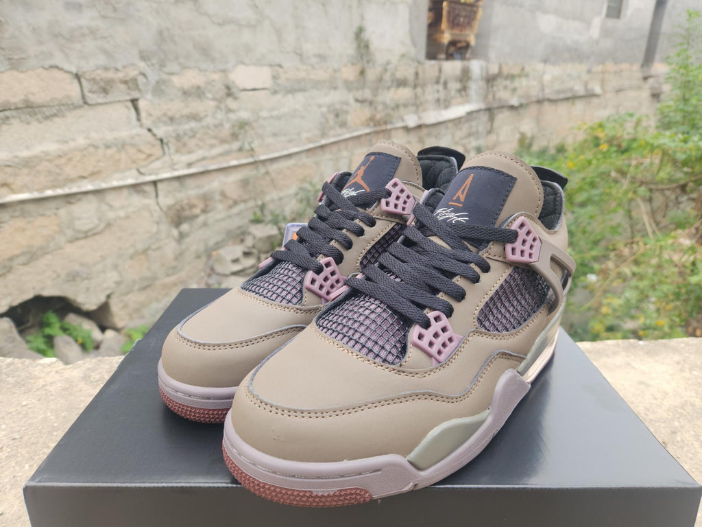Air Jordan 4 Sneakers – Coffee Brown