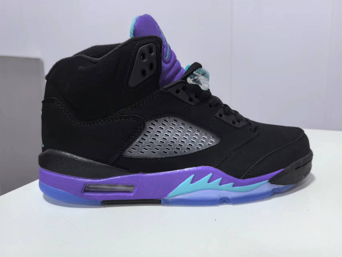 Air Jordan 5 Sneakers – Black Grape