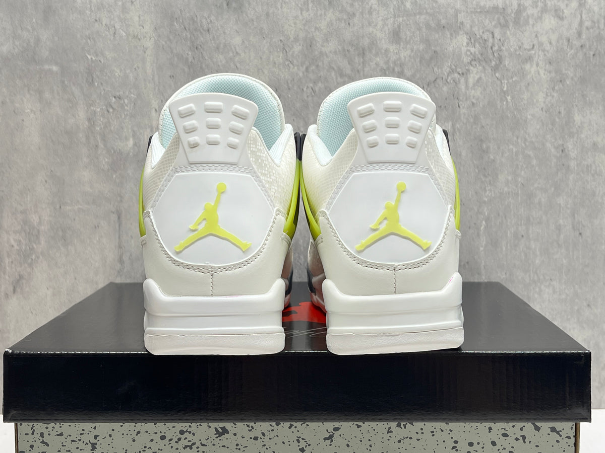 Air Jordan 4 Retro “New Colorway” Sneakers
