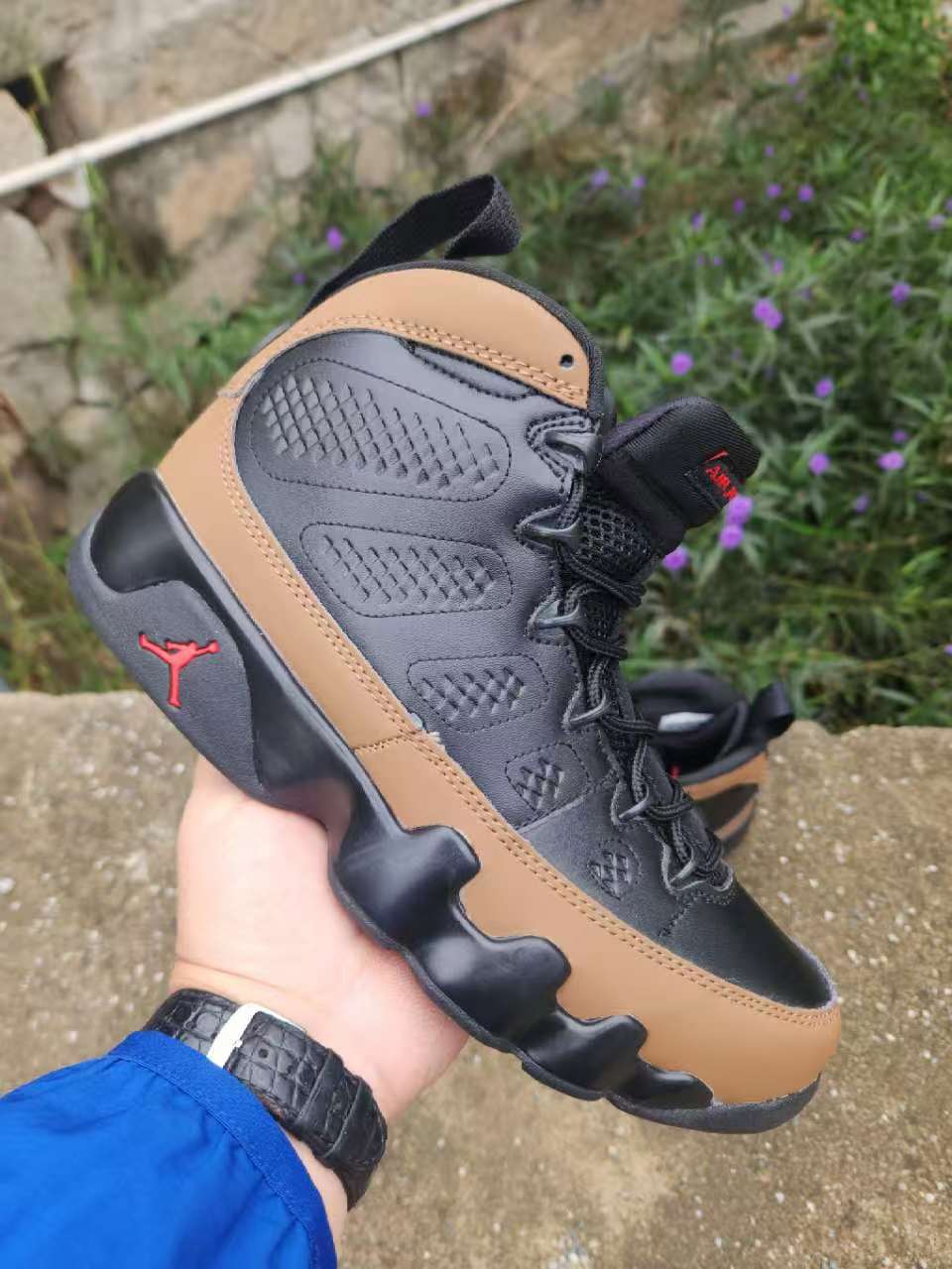 Air Jordan 9 Brown Sneakers