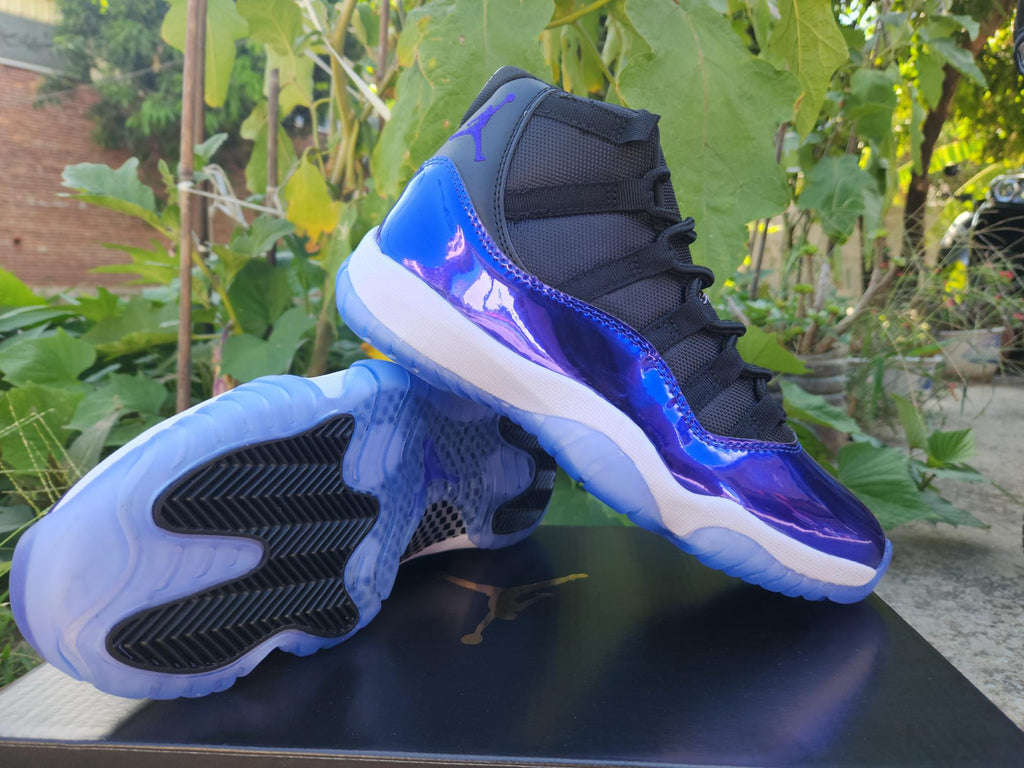 Air Jordan 11 Black & Blue Sneakers
