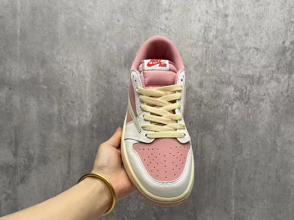 Travis Scott x Air Jordan 1 Low OG SP Macho Pink Reverse Swoos