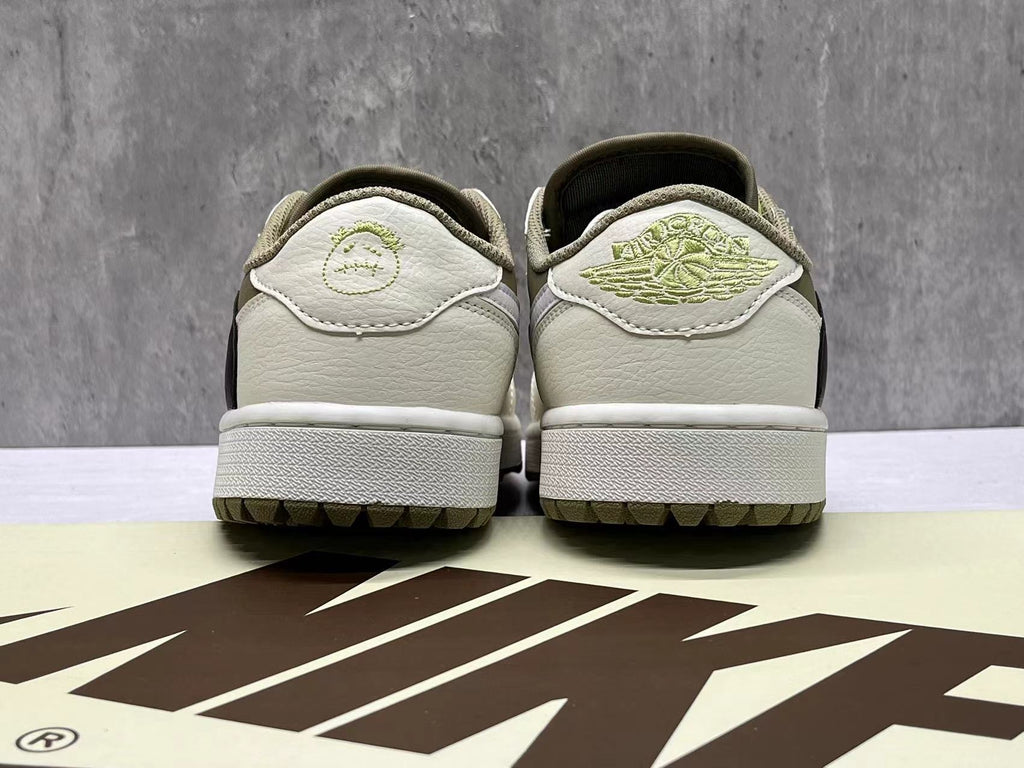 Travis Scott x Air Jordan 1 Low OG SP Golf – Reverse Swoosh