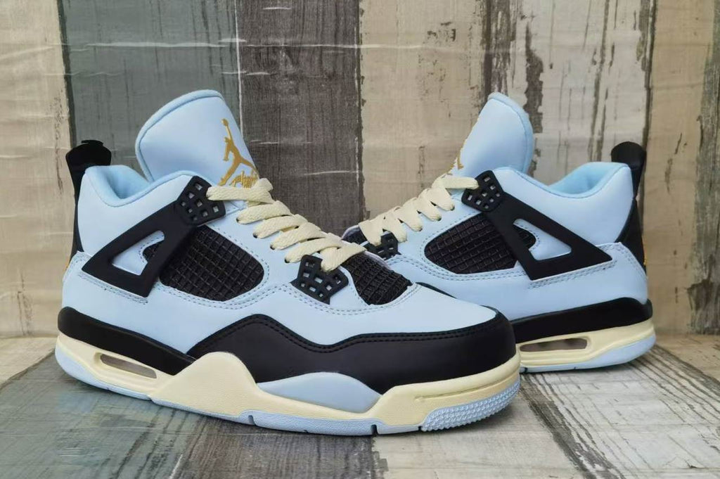 Air Jordan 3 Light Gray Sneakers