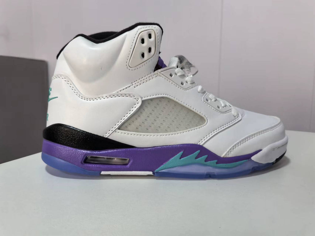 Air Jordan 5 Sneakers – White Grape