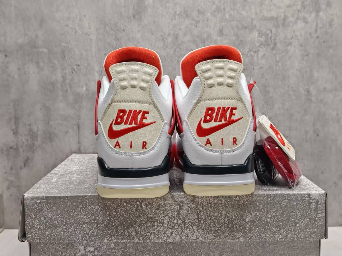 Air Jordan 4 “Vermilion” Sneakers