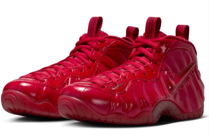 Nike Air Foamposite Pro Sneakers – Gym Red & Black